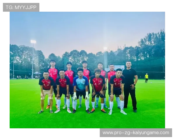 足球联赛在青训扶持中设立联合训练营并推广示范训练方案,足球俱乐部青训 足球联赛在青训扶持中设立联合训练营并推广示范训练方案,足球俱乐部青训
